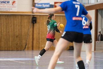 Bild 72 - wAJ HSG Kremperheide/Muensterdorf - HSG Herzhorn/Kollmar/Neuendorf : Ergebnis: 31:34